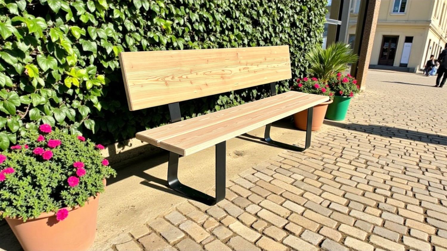 Lärchenbank ,,Pulvermaar" mit Lehne