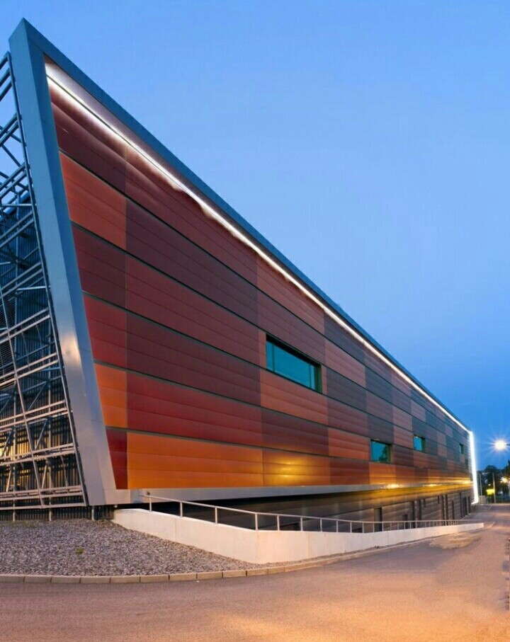 INDUSTRIAL COMMERCIAL WORKPLACE AND OFFICES