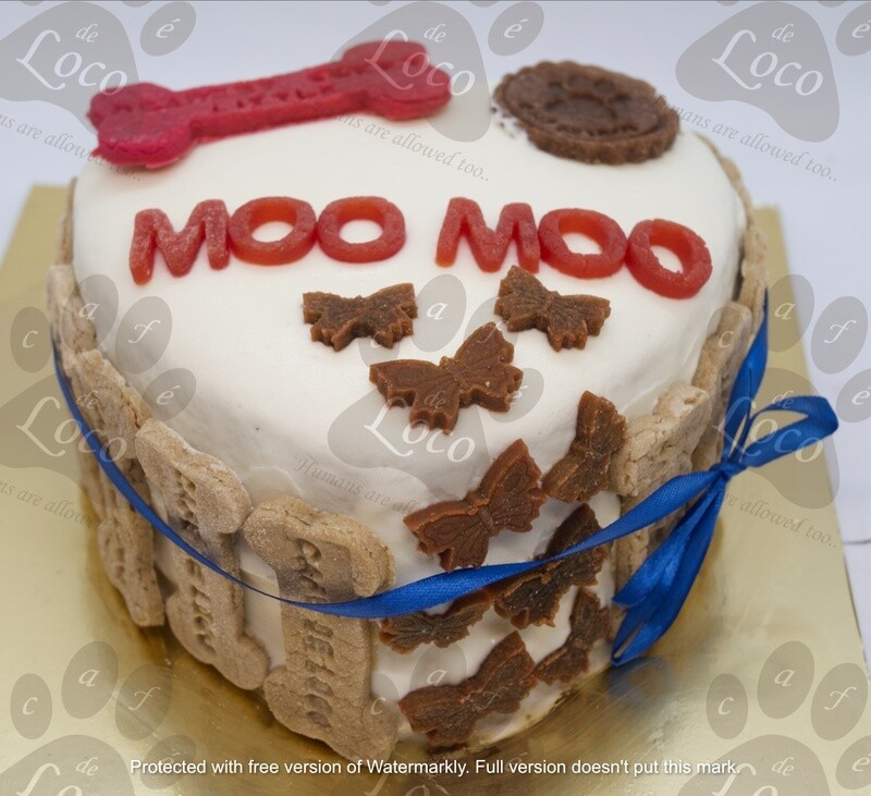Heart Icing dog cake with side cookies