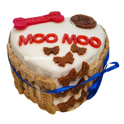 Heart Icing dog cake with side cookies