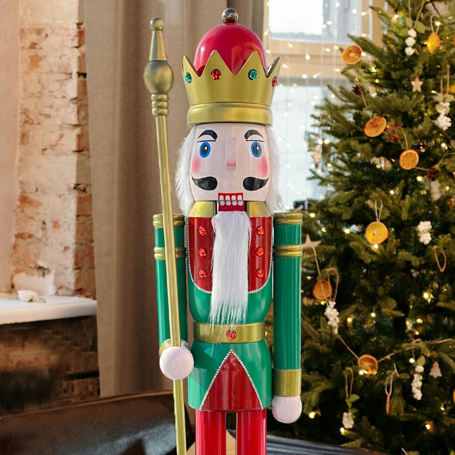 Pastel Green nutcracker King K27
