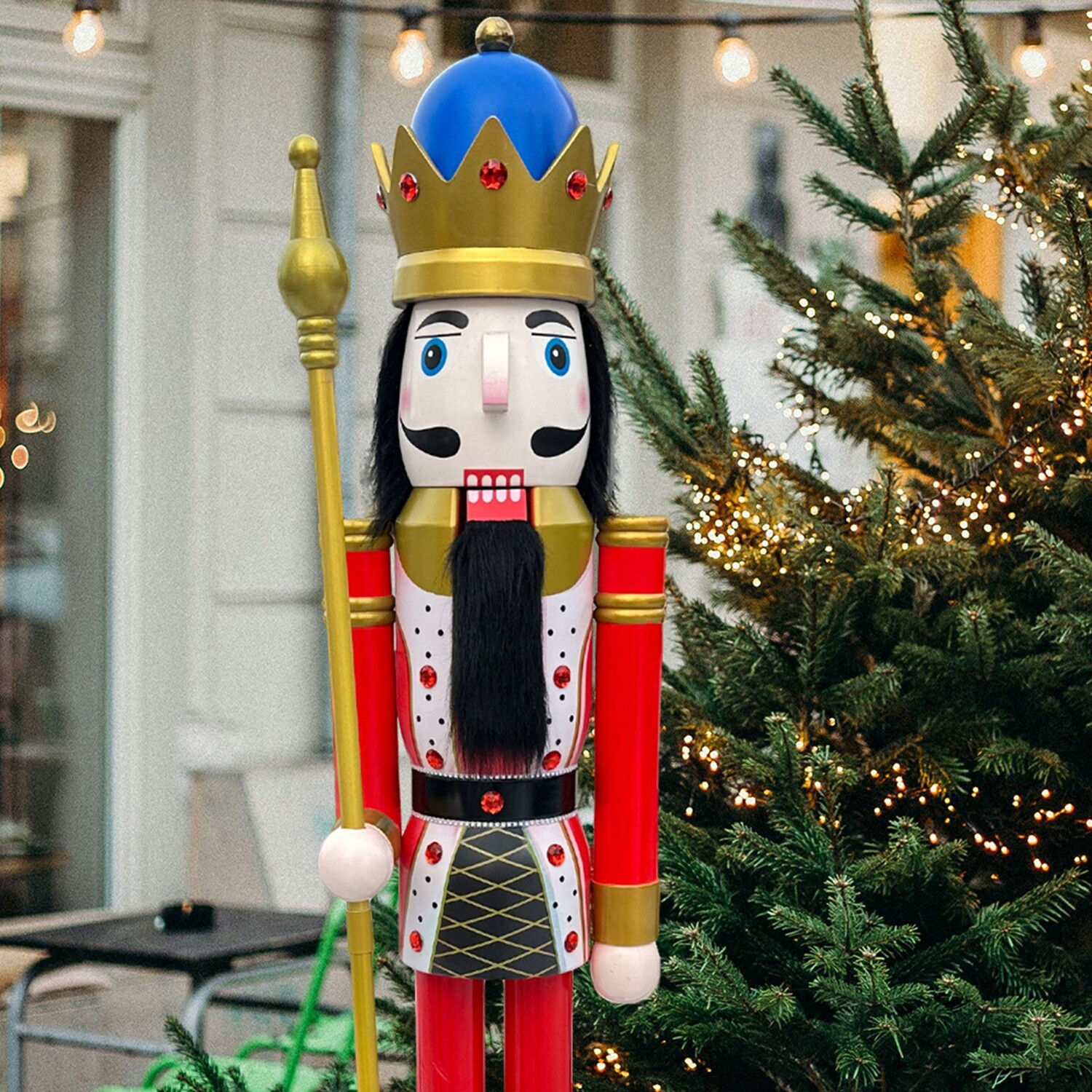 Red and White Nutcracker King K11