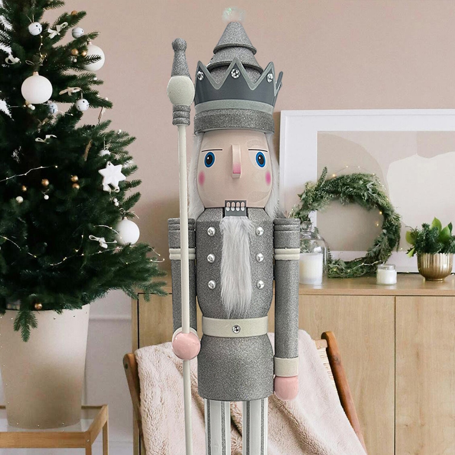 Pastel Silver glitter nutcracker king K31