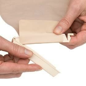 Pinza para bolsa de Colostomía