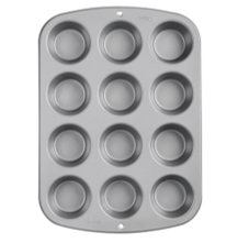 Wilton 12 Cup Muffin Pan
