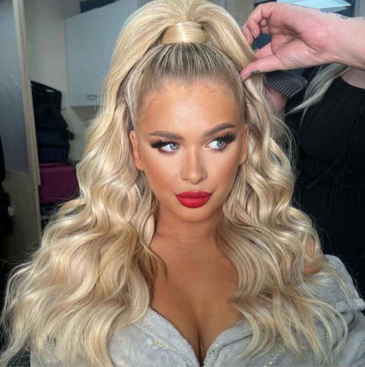 Blonde Bodywave ponytail 