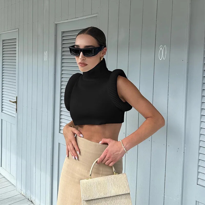 Black Crop Top 