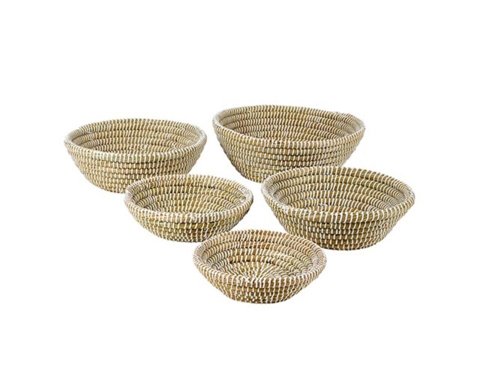 Round Weaved Seagrass Baskets