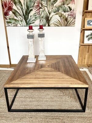 Mesa baja de madera y cristal 017