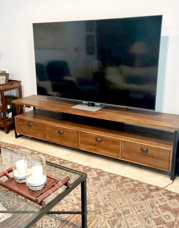 Mueble para televisión 016