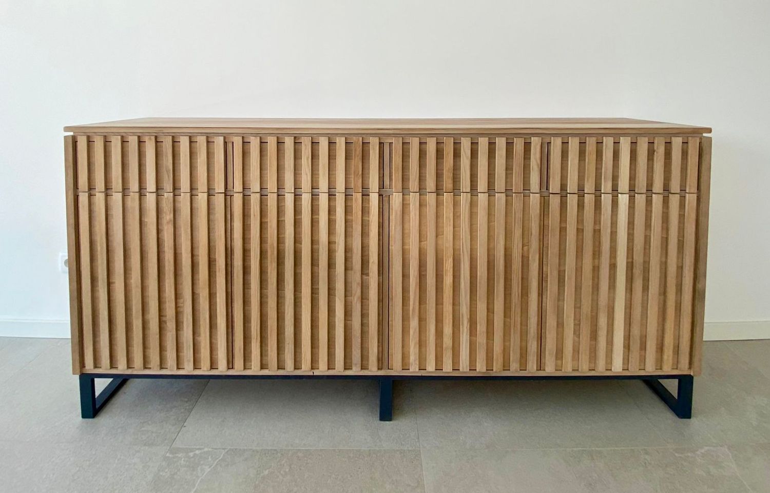 Aparador de madera  002