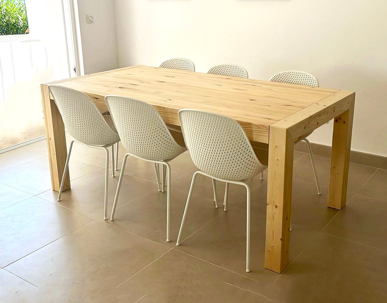Mesa de comedor 002