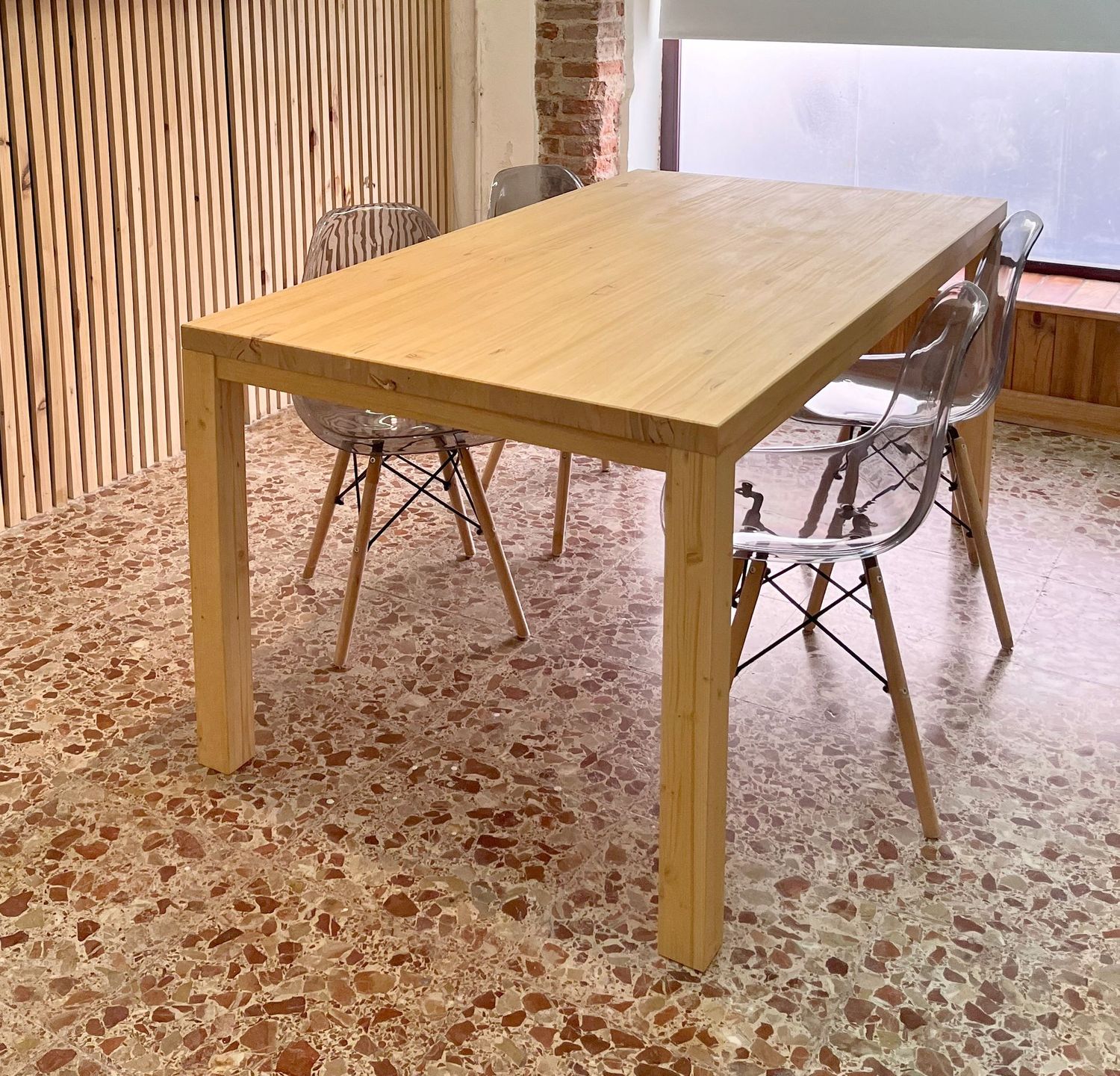 Mesa de comedor 003