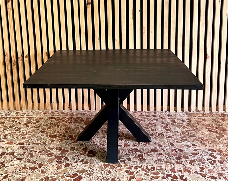 Mesa de centro cuadrada 009
