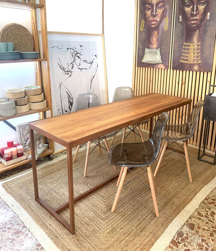 Mesa de escritorio  001