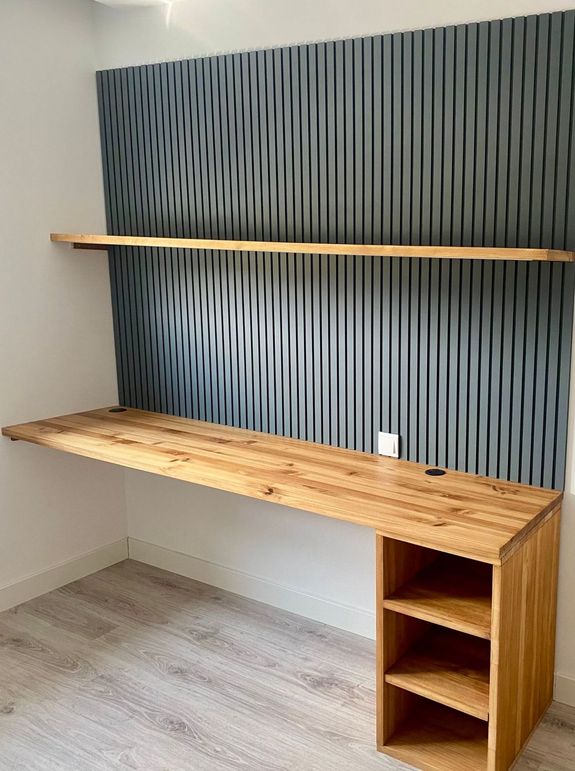 Mesa de escritorio  008