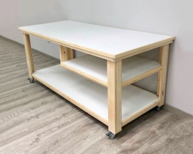 Mesa de trabajo  010
