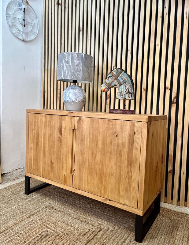 Aparador de madera  003