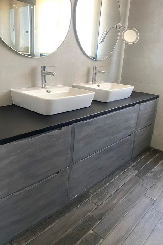 Mueble de baño a medida  02