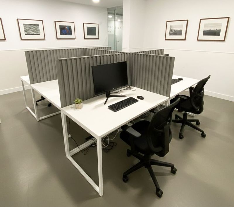 Mesa de escritorio para oficina  017