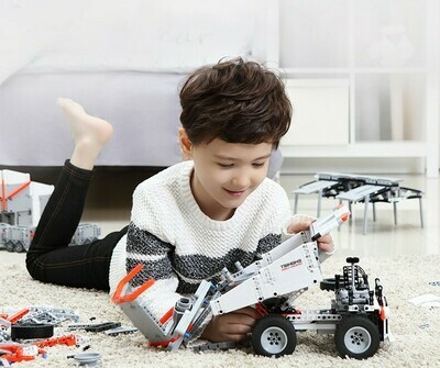 Toys &amp; Hobbies