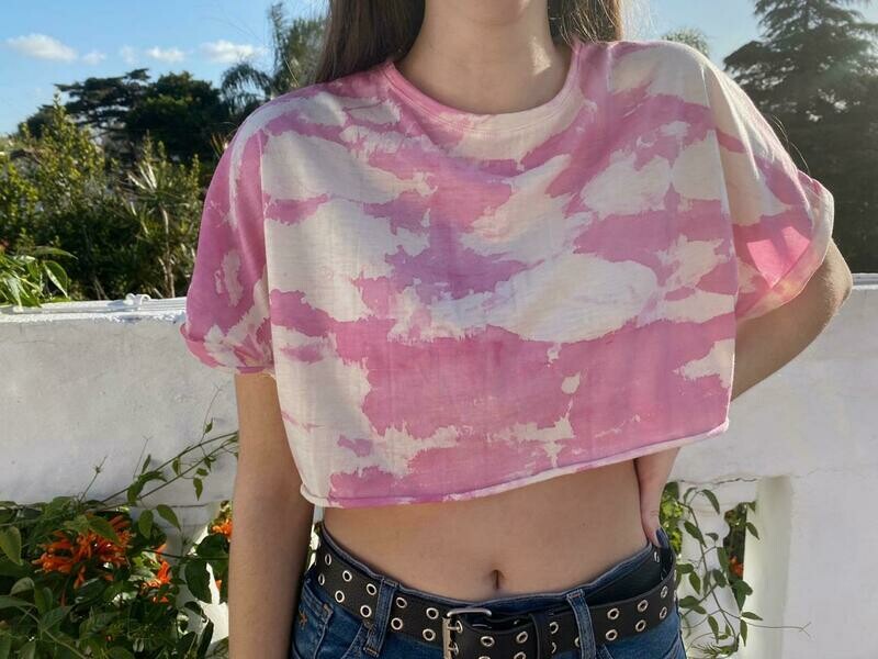 remera batik rosa