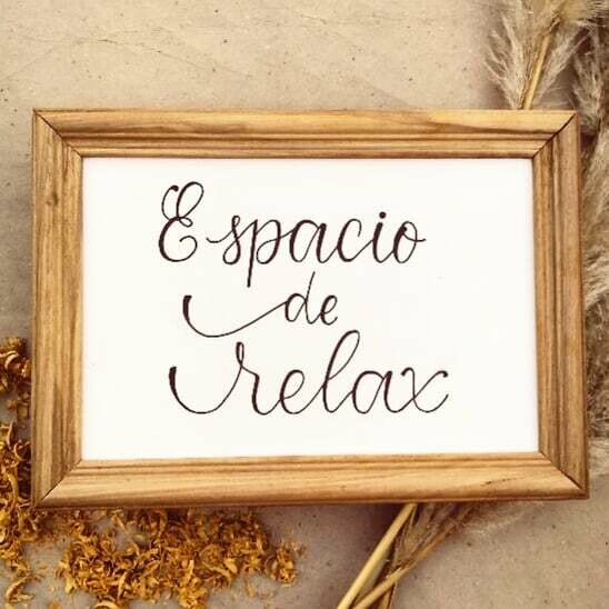 Cartel Frase Línea Pastel