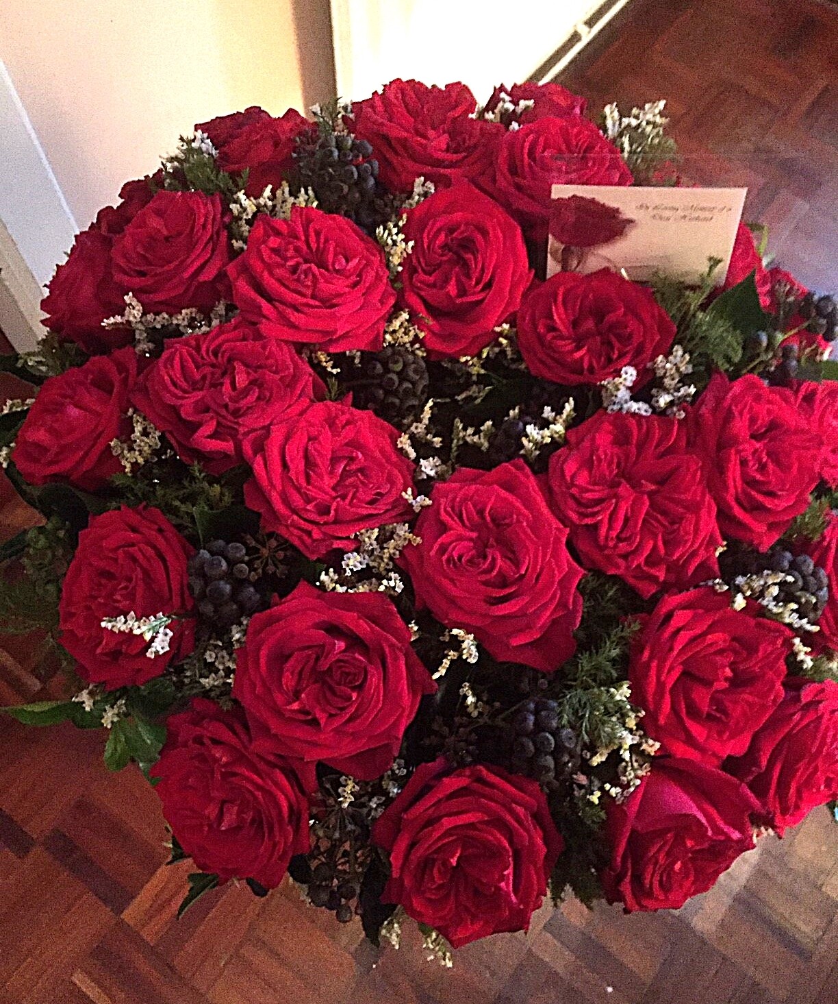 Wreath Ring with Red Roses 12"