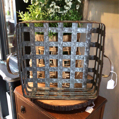 Square Metal Woven Basket With Handles/Large