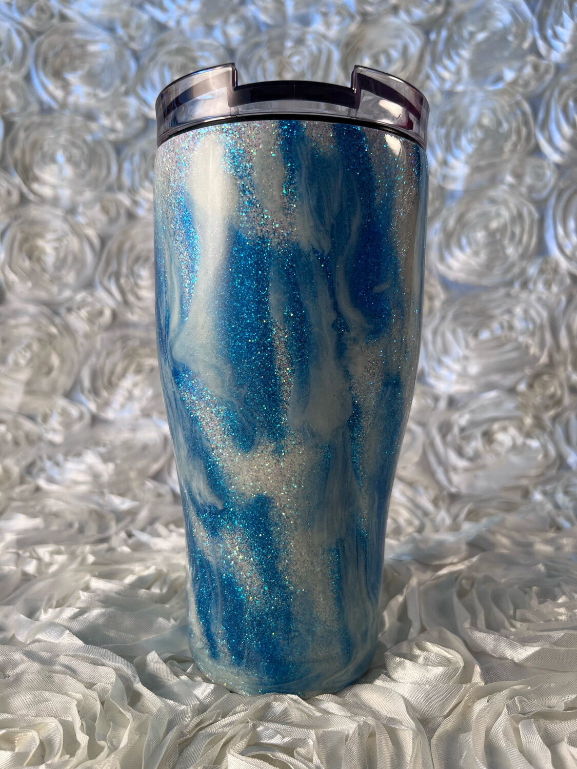 30oz Modern Curve Blue&amp;White Swirls