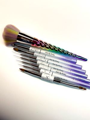 The Queen Bundle