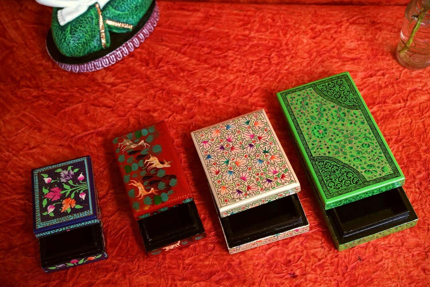 Kashmiri Beautiful Decorative Flat Box Assorted Colors
