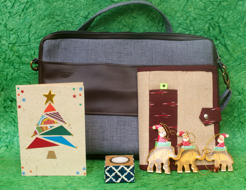 Hamper CN22