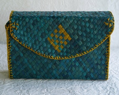 Screw Pine Woven Handcrafted Clutch