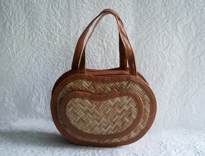 Sheetal Patti  Handcrafted Woven Clutch
