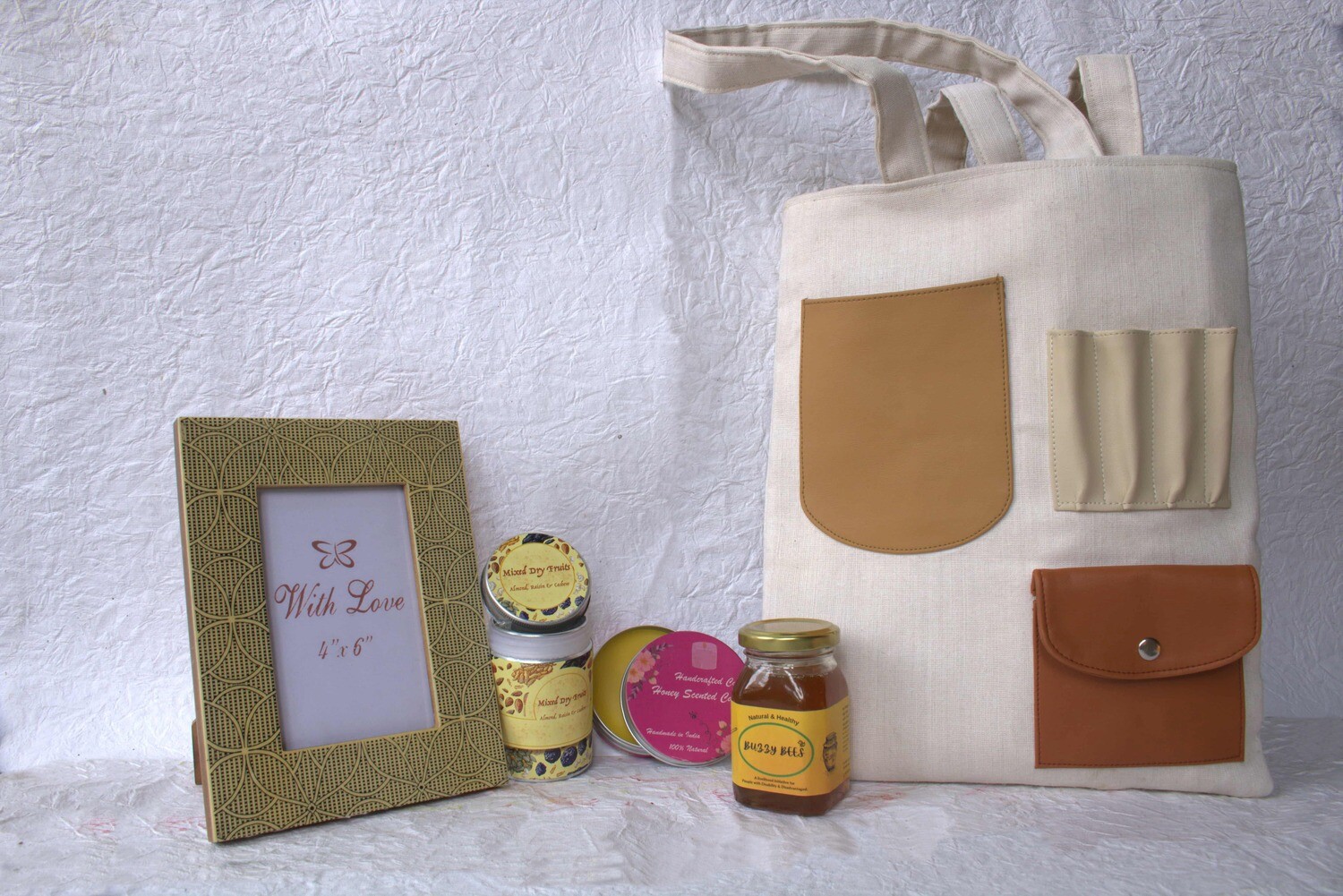 Bag With Honey Fruit Combo
