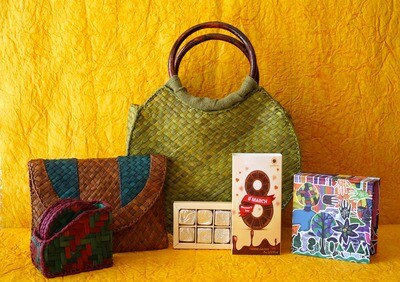 Mystique Women's Day Hampers With
Eco-Friendly Products And Chocolates