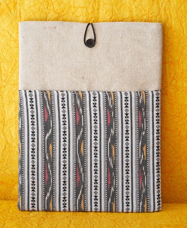 Pocket Jute Laptop Sleeve Pocket Jute Laptop Sleeve
