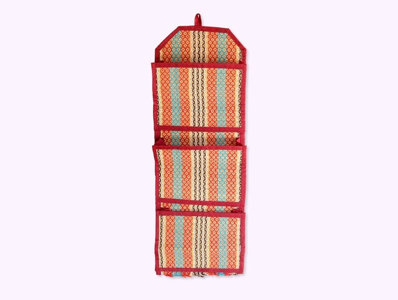 Madur Grass Hanging Organizer – 3 Pockets