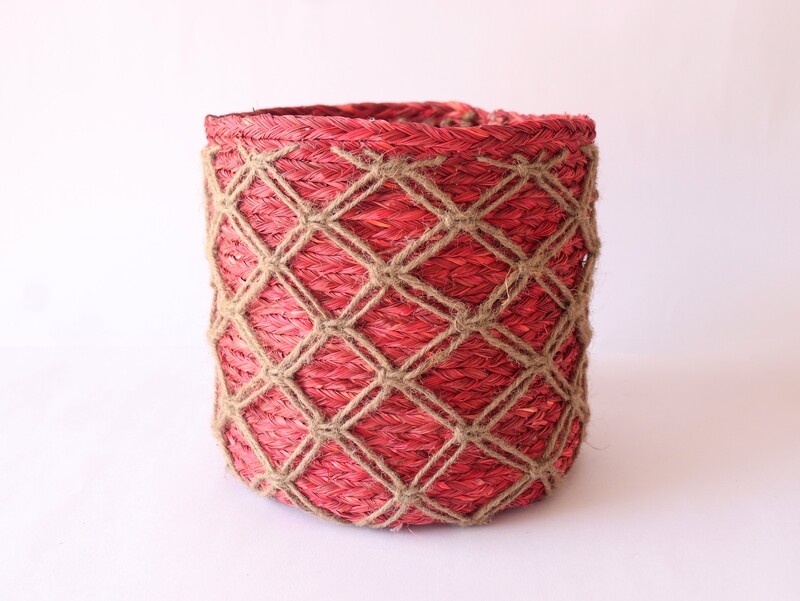 Sabai Planter