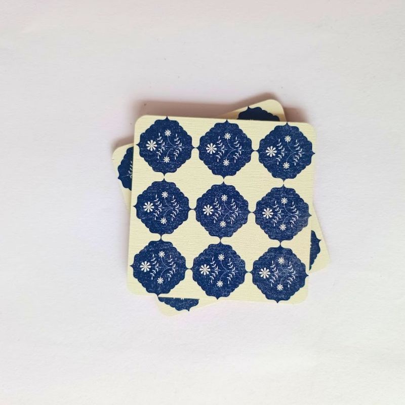 Two-in-One Block Patter Magnet & Coaster – Handcrafted Utility with Artistic Charm Two-in-One Block Patter Magnet & Coaster – Handcrafted Utility with Artistic Charm
