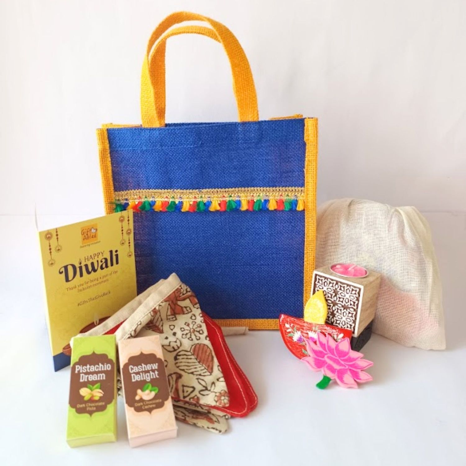 Jhilmil- Hamper