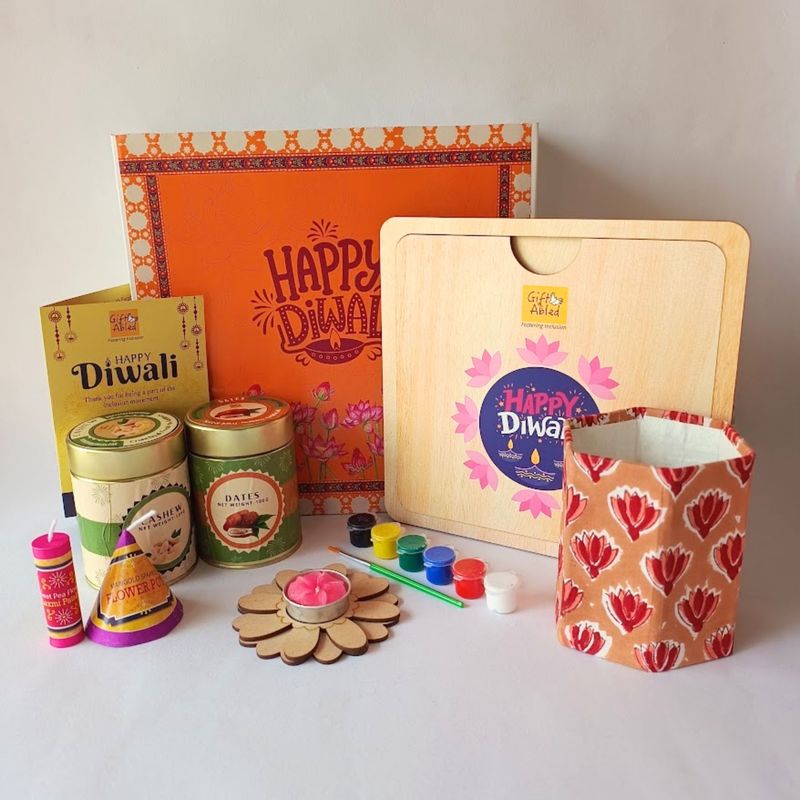 Anand - Hamper