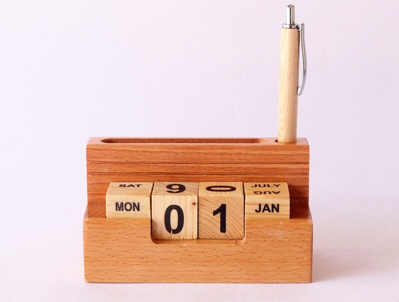 Eco Wooden Calendar