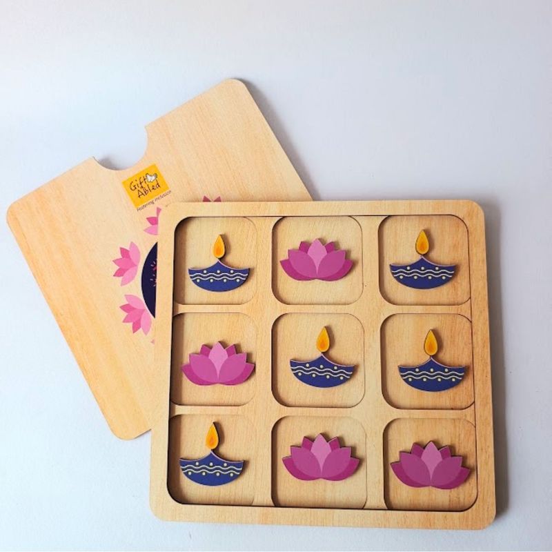 Handcrafted Flower & Diya Tic Tac Toe Game – Festive Decor & Fun