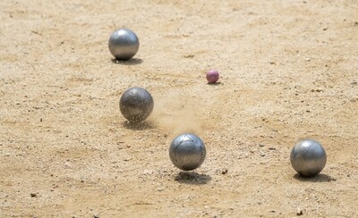PETANQUE