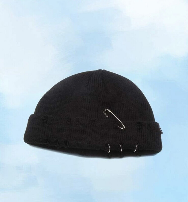 Safety Pin, Rugged Skull Hat
