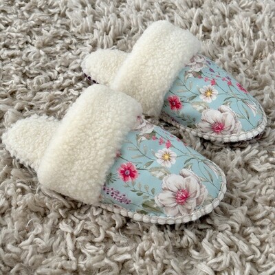 Handmade pure wool slippers to pamper your feet