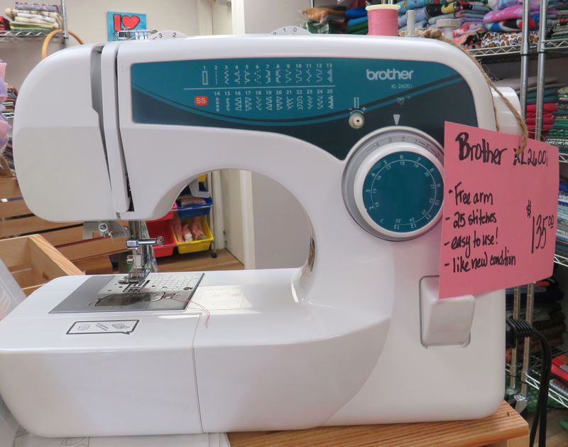 ​Sewing Machine: Brother XL 2600i