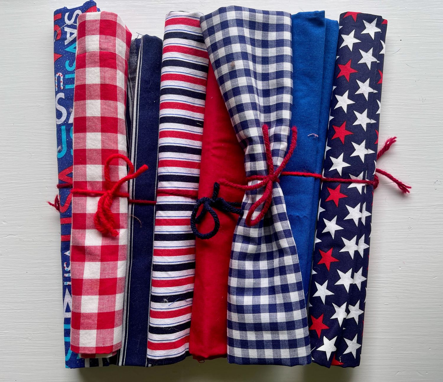 Patriotic Small Cut Bundle